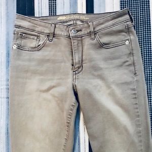 Old Navy Rockstar Jeans in gray